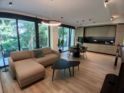 Fenyvesliget Apartmanok 57