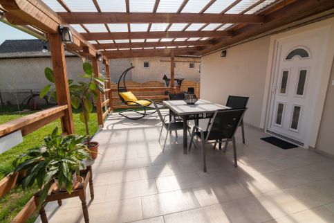 Evary Apartman1