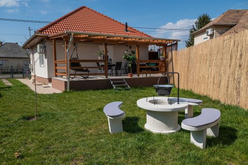 Evary Apartman