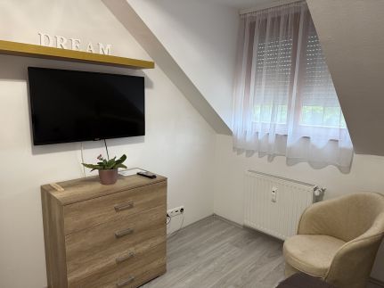 Familia Apartman R6511