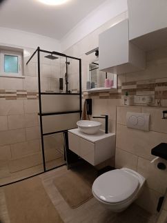 Petrov Residence3