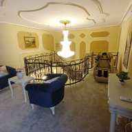 Villa Gold
