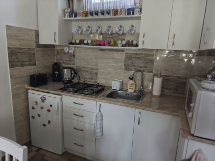 Tavasz-Lak Apartman12