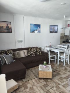 Tavasz-Lak Apartman20