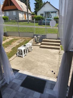Tavasz-Lak Apartman4