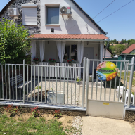 Tavasz-Lak Apartman