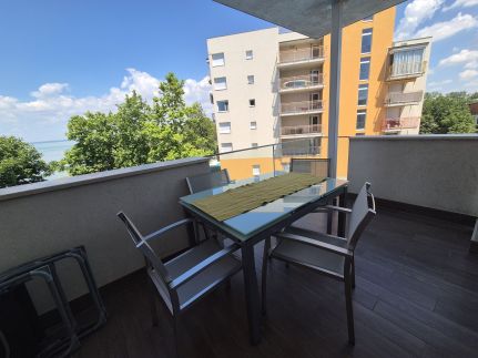 Solar Beach Apartman12