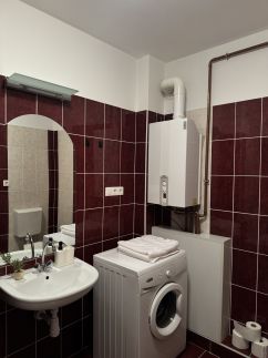 Viktória Apartman4