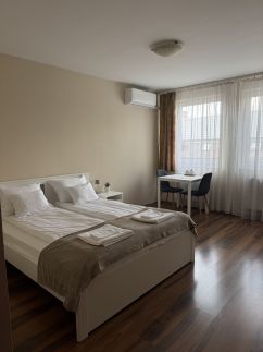 Viktória Apartman