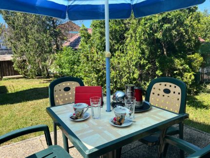 Peti Apartmanok Centrum Füred13