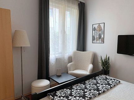 Peti Apartmanok Centrum Füred5
