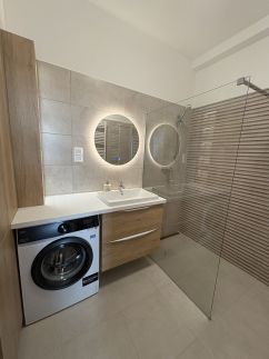 Liget Premium Residence Apartman8