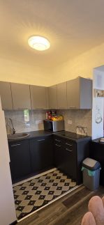 Vártalak Apartmanház9