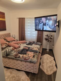 Vártalak Apartmanház1