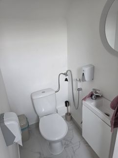 Vártalak Apartmanház24