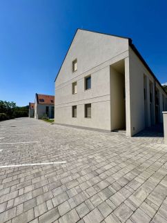 Vinopool Suites18