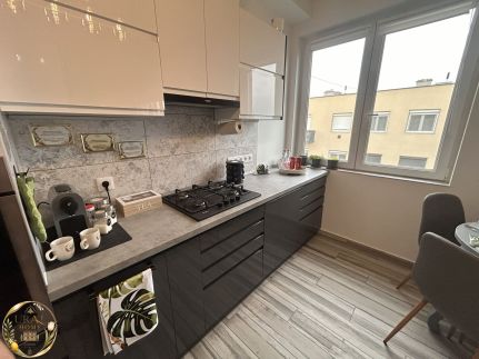 Ural Home12