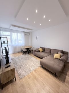 Sarah Doe Apartman1