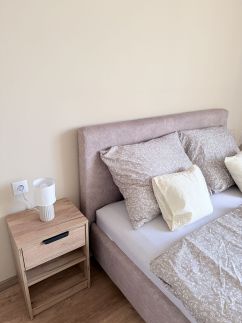Sarah Doe Apartman6