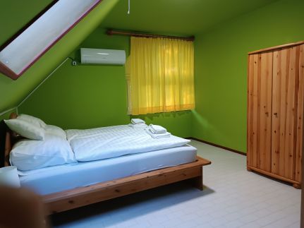 Alice Apartman6