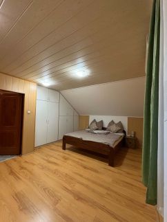 Lila Central Apartman – Balatonlelle fotó 11