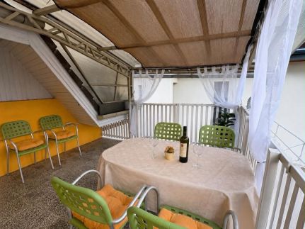 Lila Central Apartman – Balatonlelle fotó 1