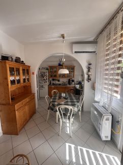 Egry Rooms Apartman4