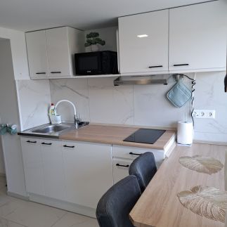 Füge Dió Studió Apartman7