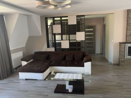 Central Apartman7