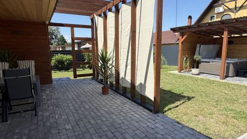 Fenyves Flow Apartman 2.10
