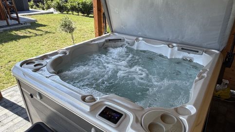Fenyves Flow Apartman 2.5