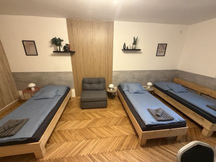Carlos Apartman4