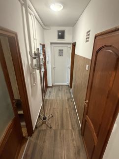 Carlos Apartman8