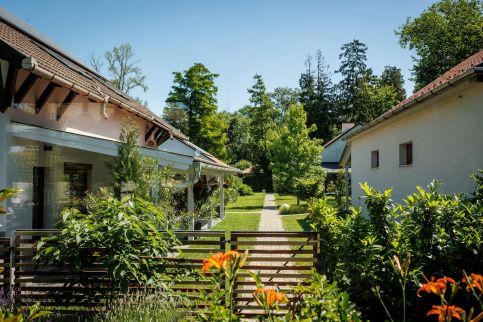 Zier Bisztró&Apartmanok2