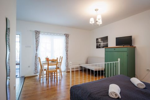 Zier Bisztró&Apartmanok5