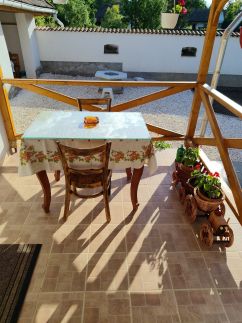 Jakab Porta Apartman Bodony1