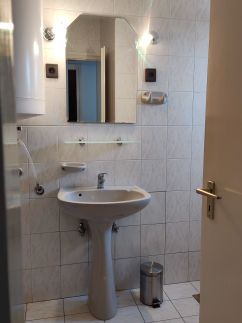 Nefelejcs Nyaraló19