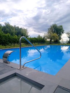 Lake Resort Beach Apartment