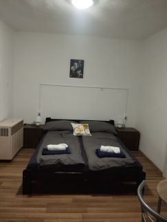 Poppy Corner Apartman – Tiszafüred fotó 12