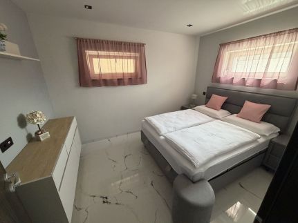 Guest Apartman – Tiszakécske fotó 1