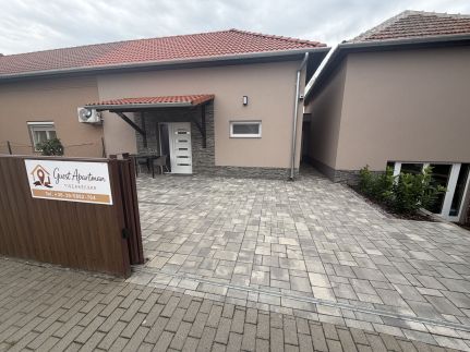 Guest Apartman – Tiszakécske fotó 6