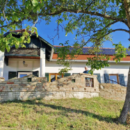 Jakabhegy Vendégház-Szennai – Szenna