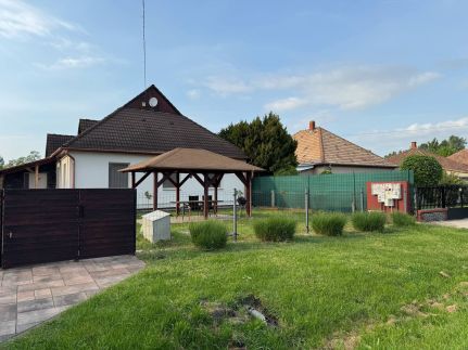 Nimród Apartmanház – Balatonfenyves