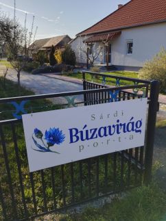 Sárdi Búzavirág Porta – Belsősárd
