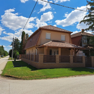 Zsóry Corner Apartments – Mezőkövesd