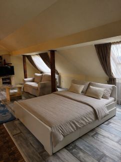 Romantic Suburban Living – Felsőpakony