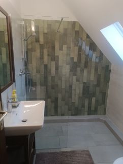 Albert Apartman & Guest Rooms – – Balatonlelle fotó 2