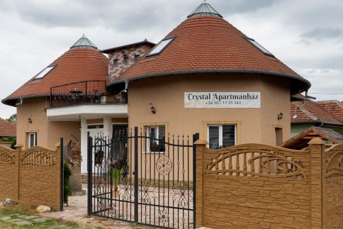 Crystal Apartmanház – Gyula