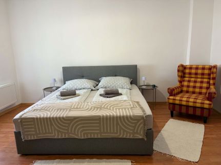 Dombó Garden Apartman – Dombóvár
