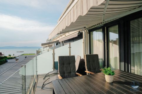B-Two10 Apartman – Balatonlelle fotó 13